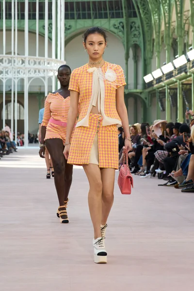 Look 36